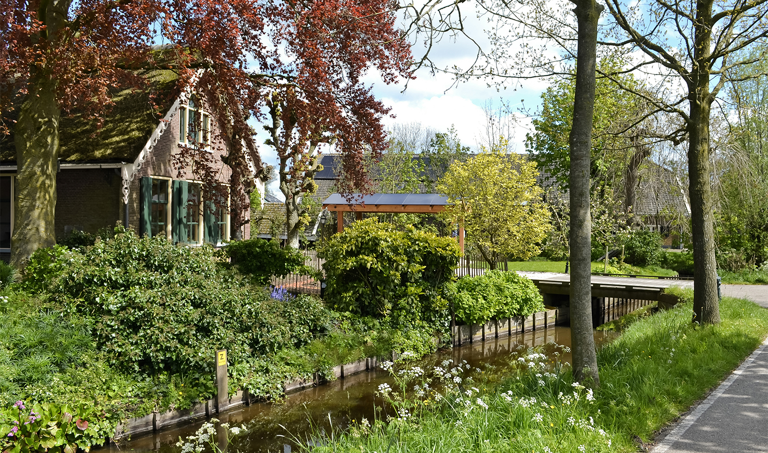 DO-A--Carport-duurzaam-veraf